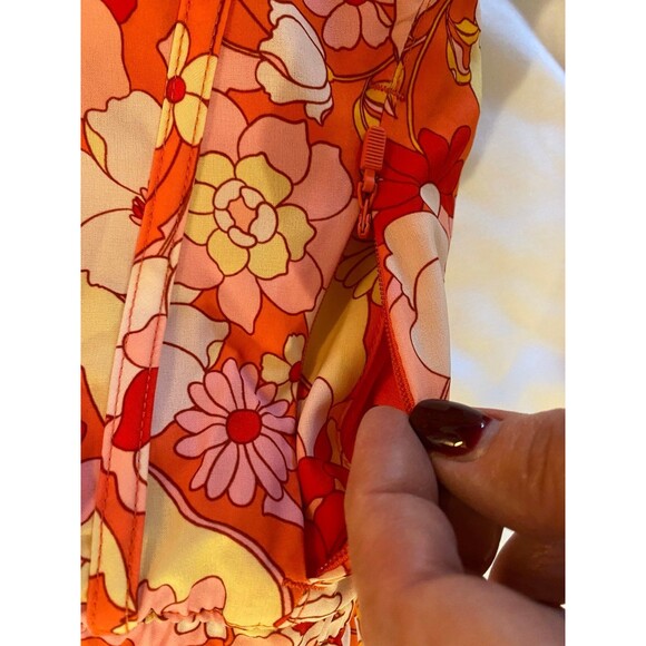 Avia Womens Running Shorts Size Large Orange Floral Print Double Layer W/Pocket - Picture 10 of 12